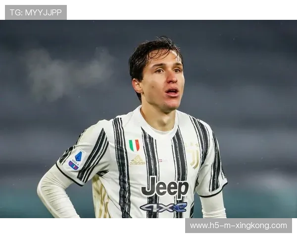 尤文基耶萨快速反击挑过门将再写精彩，足球世界的奇迹之作